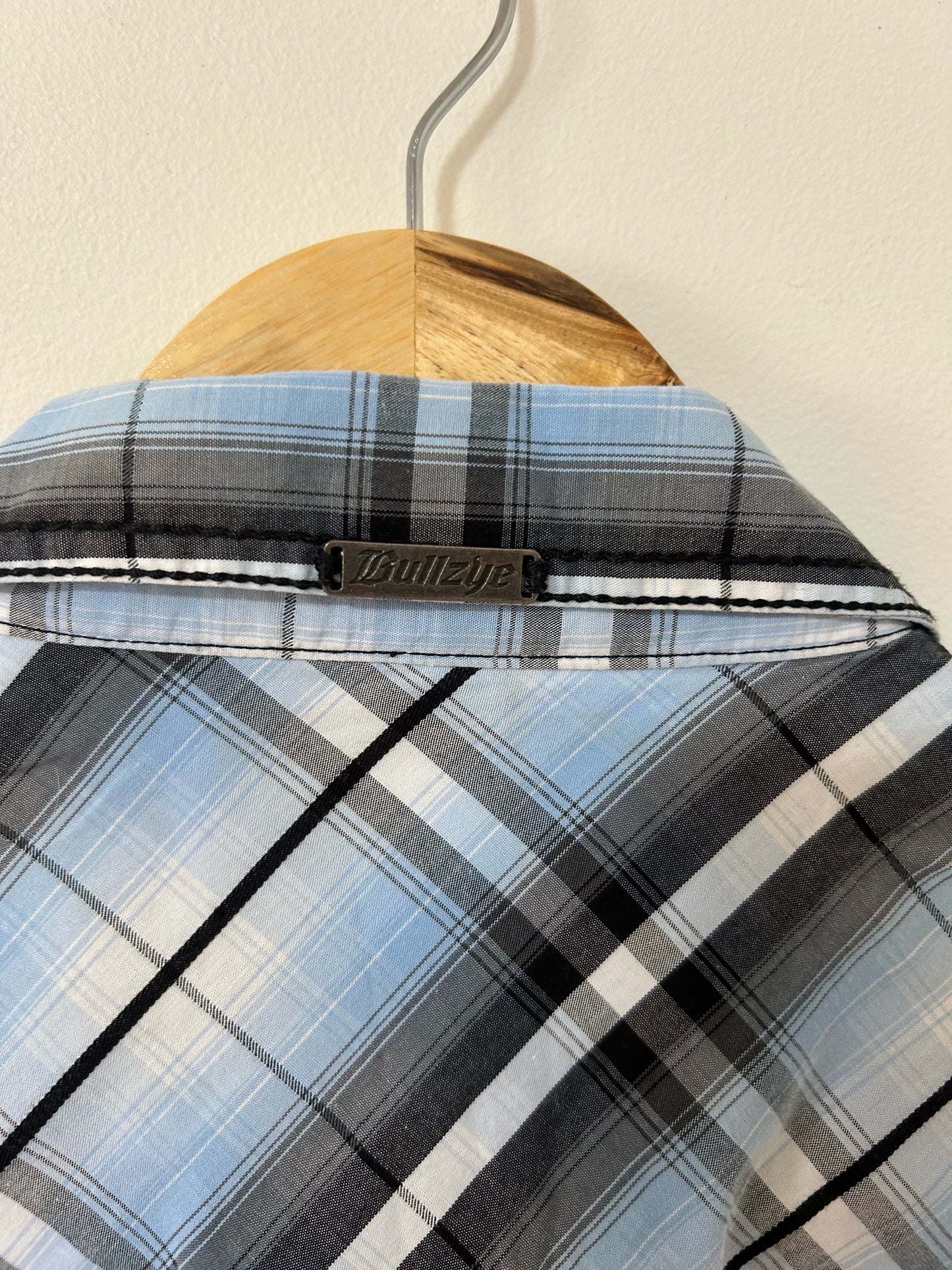 Bullzeye - Pearl Snap Shirt (K10)