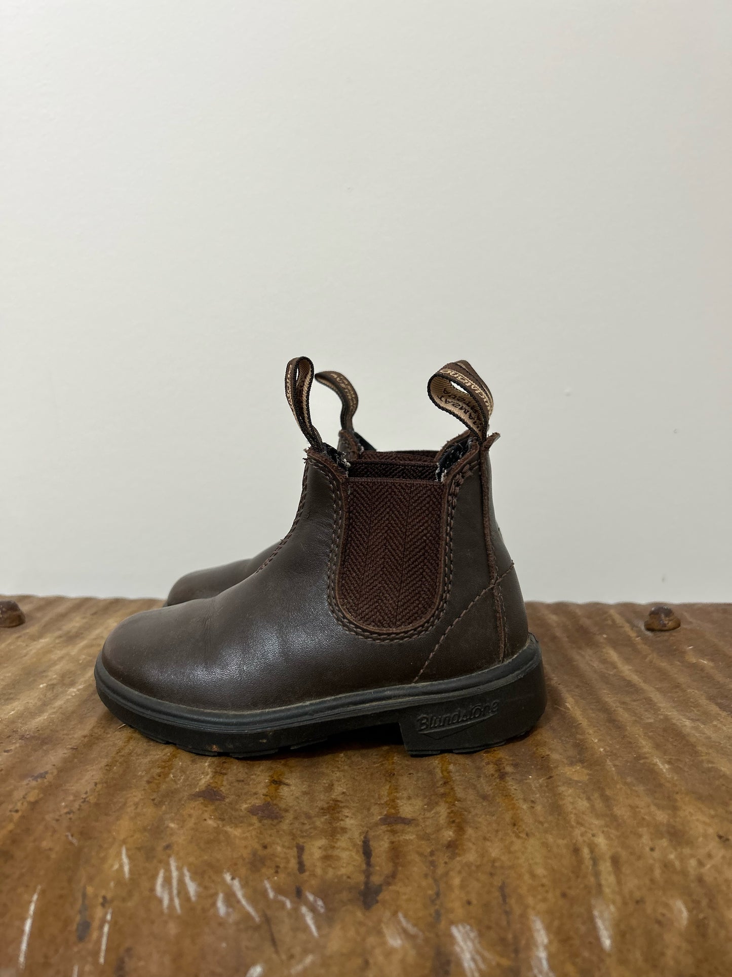 Blundstone Boots - Size (7)
