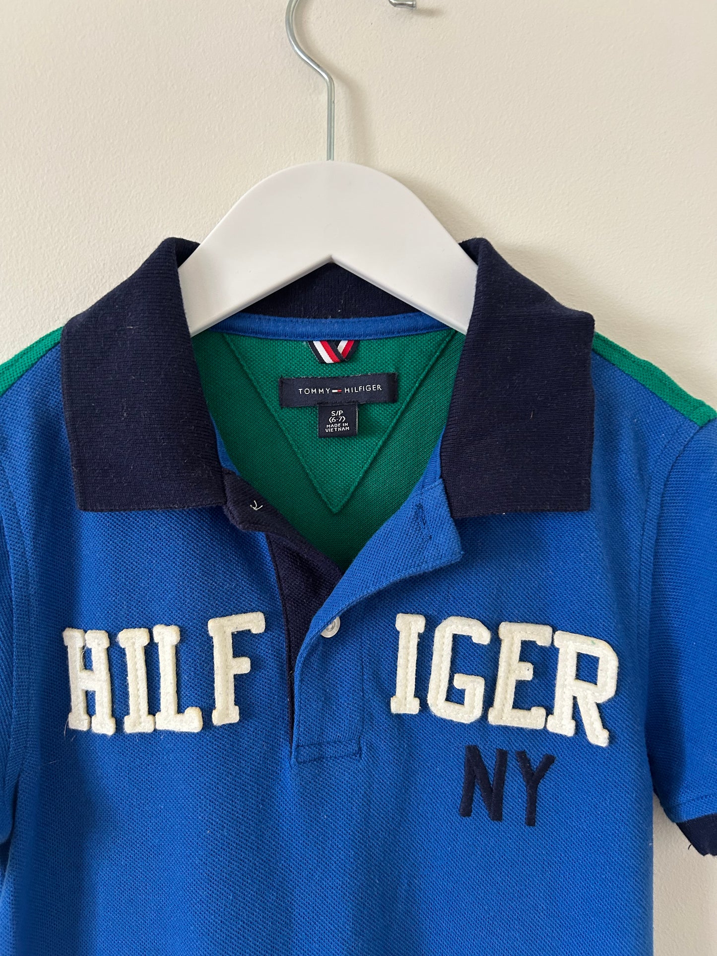 Tommy Hilfiger - Shirt (6-7)