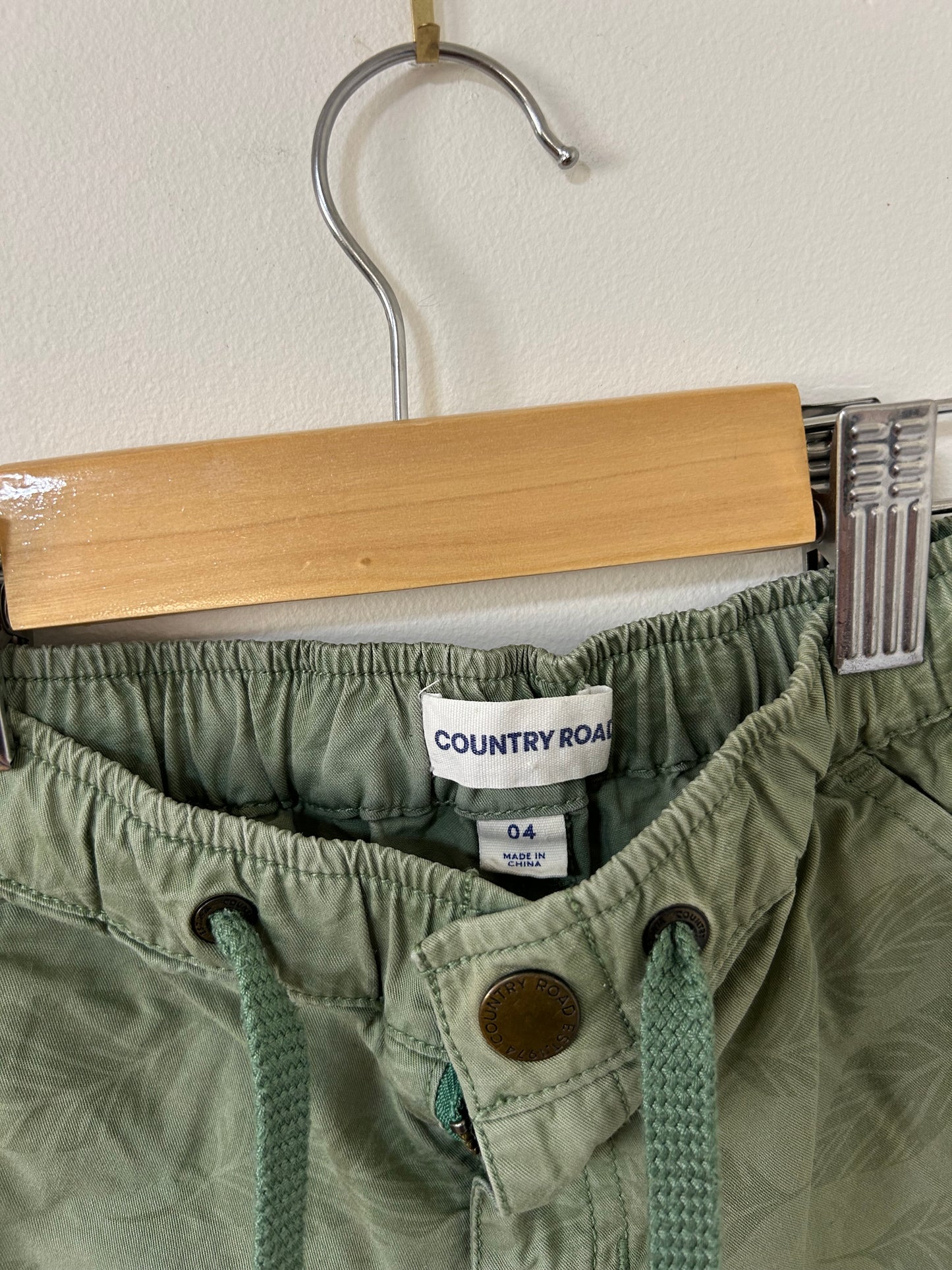 Country Road - Khaki Shorts (4)