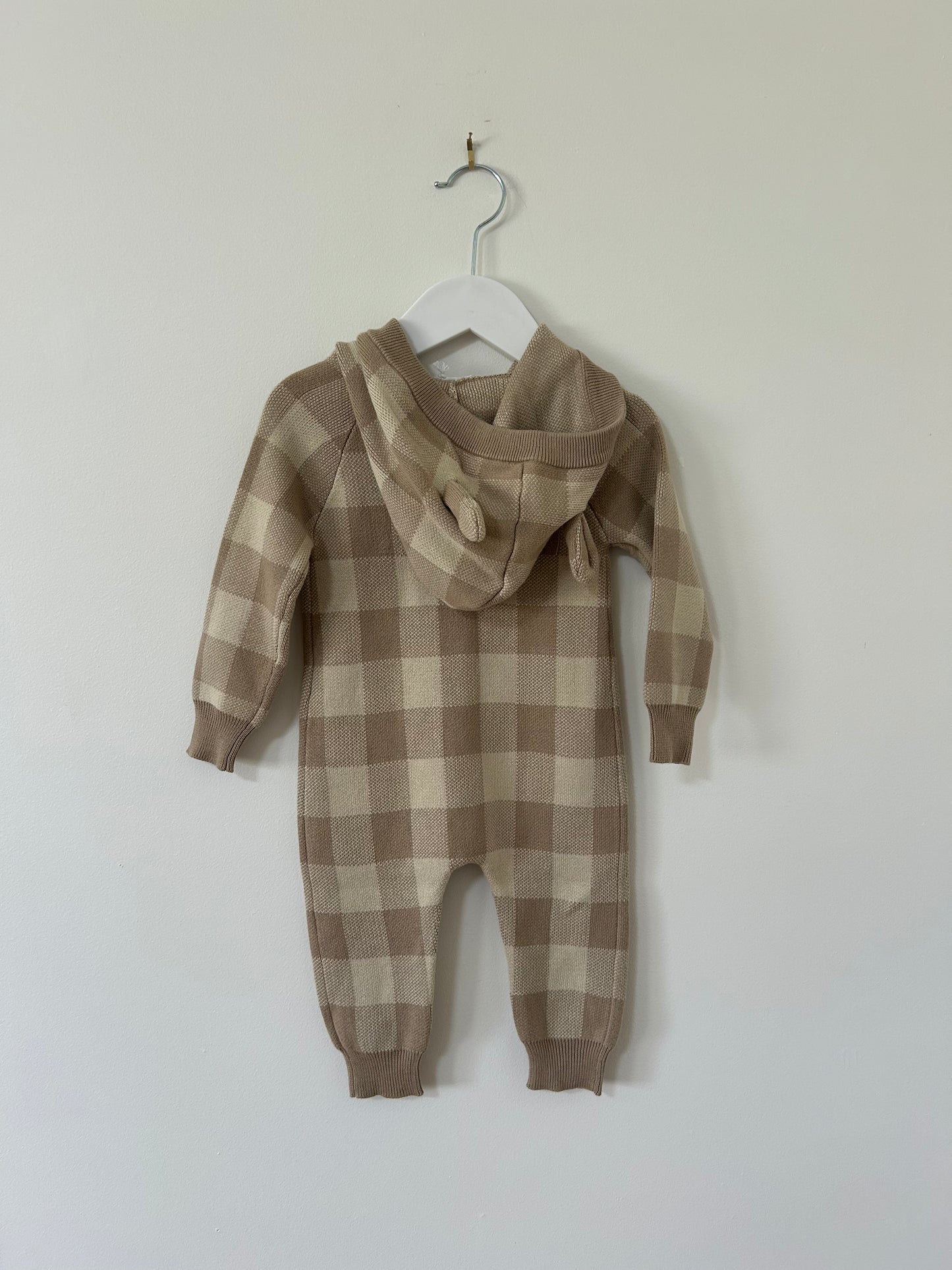 Jamie Kay - Check Suit (0)