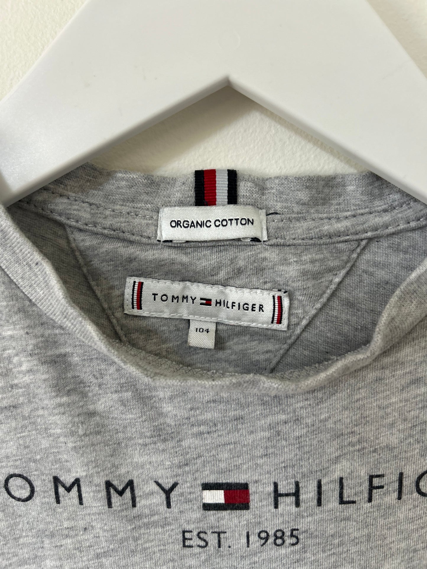 Tommy Hilfiger - Grey Tee (4)